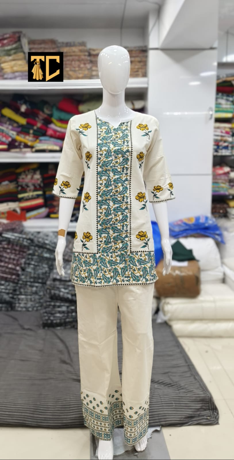 Blue Floral Print Pure Cotton Kurti with Plazo Set – Breezy Comfort & Ethnic Charm