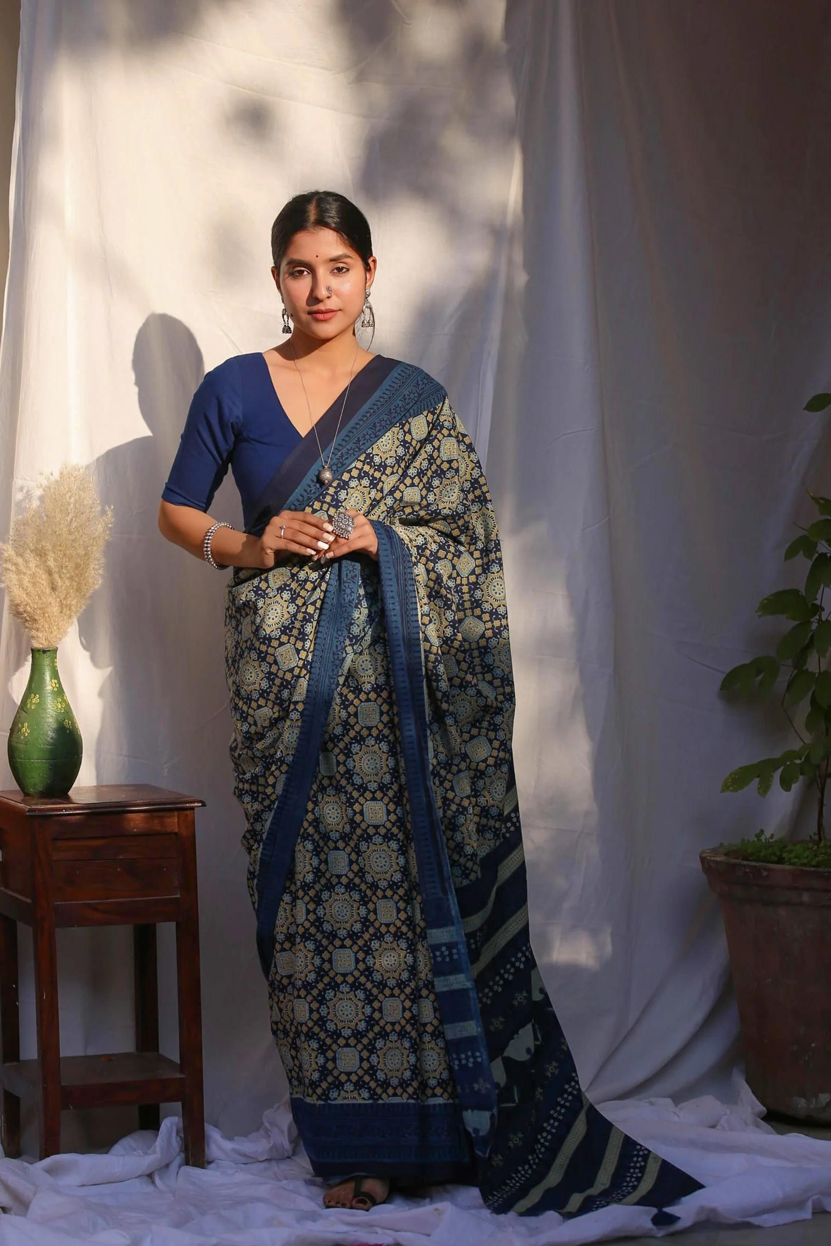 Elegant Indigo Block-Printed Cotton Saree with Beige Geometric Motifs